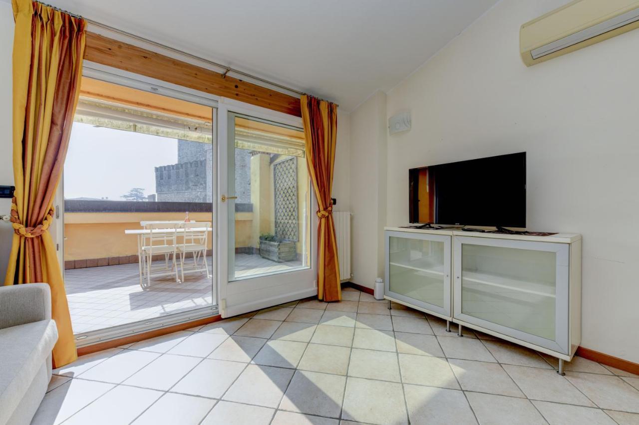 Sunset Apartment Home & Terrace Sirmione Ngoại thất bức ảnh