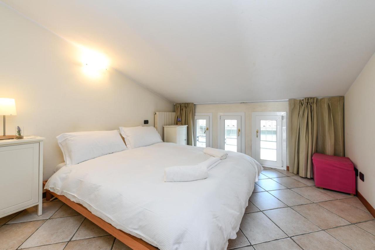 Sunset Apartment Home & Terrace Sirmione Ngoại thất bức ảnh
